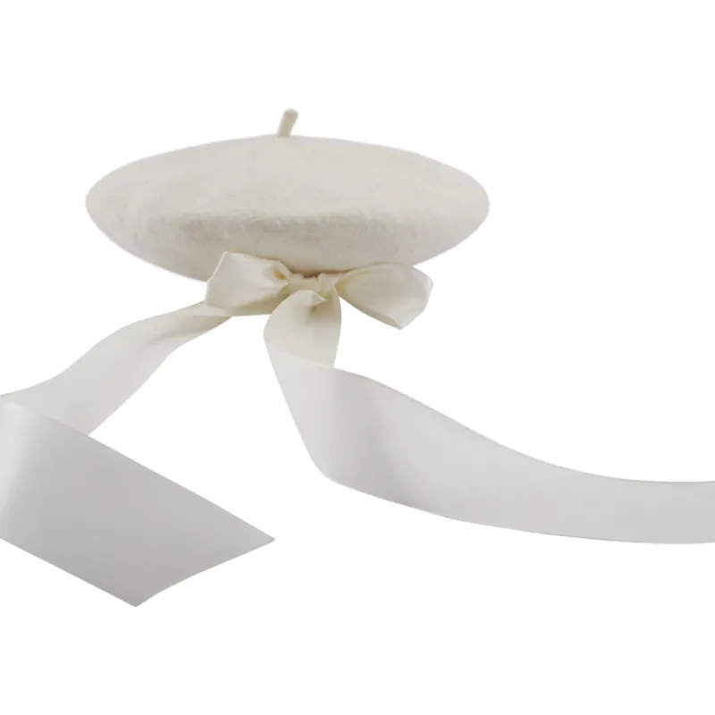 baskeri-miny-rusetilla-valkoin-wOMNaHIz-0.webp Miny Naisten Asusteet-Baskeri Rusetilla Valkoinen