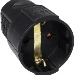 Harju Sähköasennustarvikkeet-Jatkopistorasia 1-os Maadoitettu Musta