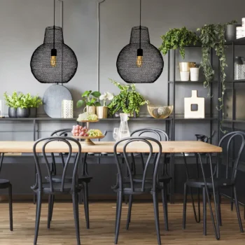 Aneta Lighting Sisävalaisimet-Kattovalaisin Trassel, Musta