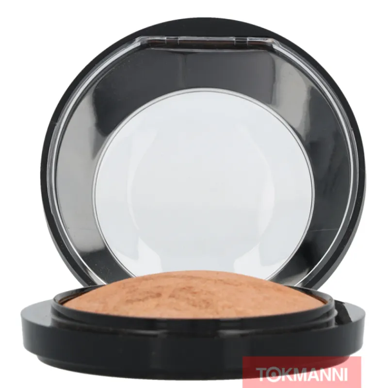 meikkipuuteri-mac-10-g-skinfin-WRLLdXea-0.webp Mac Meikit^Meikkipuuteri, 10 G Skinfinish Global Glow