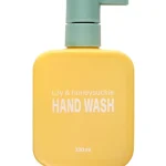 Saippuat Ja Kylpyvaahdot^Nestesaippua 330 Ml Lily & Honeysuckle