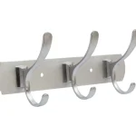 Pisla Ripustus-Vaatenaulakko 203 Alumiini/mattakromi, 3 Koukkua