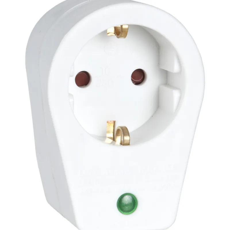 ylijnnitesuoja-airam-16a-250v-vxhKrDlc-0.webp Airam Jatkojohdot-Ylijännitesuoja 16A 250V Vain Maad. Pistorasiaan